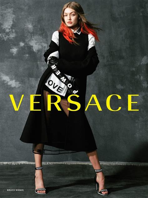 versace fall 2017 campaign|Versace .